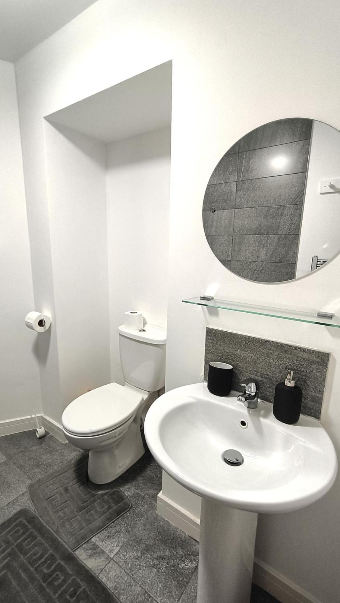 מנצ'סטר Ideal For Groups - Modern 2 Bedroom Apartment - Free Parking, Transit Links, Close To Stadiums מראה חיצוני תמונה